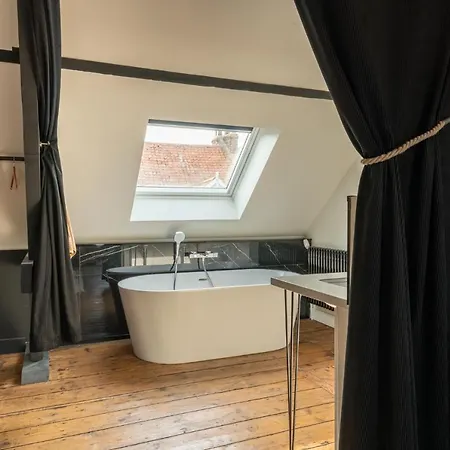 Laroziere D'hotes Bed & Breakfast Wimille