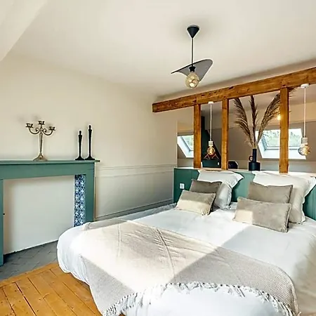 Bed and breakfast Laroziere D'hotes 3*