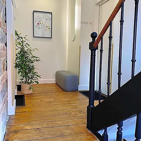 Laroziere D'hotes Bed and breakfast